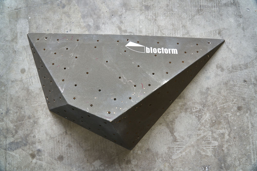 Freeform | Freeform Medium // Kantenlänge maximal 135 cm // Oberfläche 0.5 bis 1.0 m2 | blocform | objects to climb